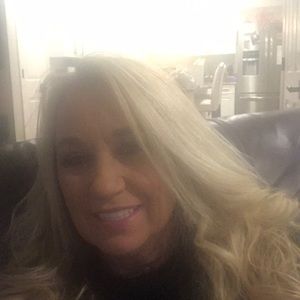 Meet your Posher, Vickie